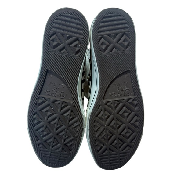 Custom Converse Zebra Stripe High-Top Sneakers With Gold Sparkles. 💖 - Picture 7 of 12